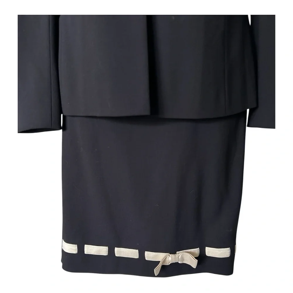 Escada Couture Vintage Navy Wool Skirt Suit Ribbon Detail Excellent Size 40 / 10